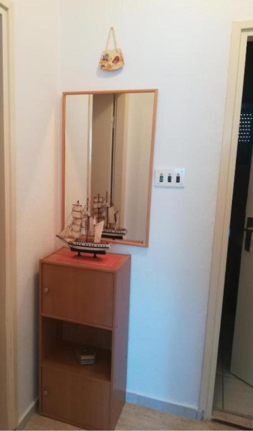 Apartman Volarevic Donji Karin 外观 照片