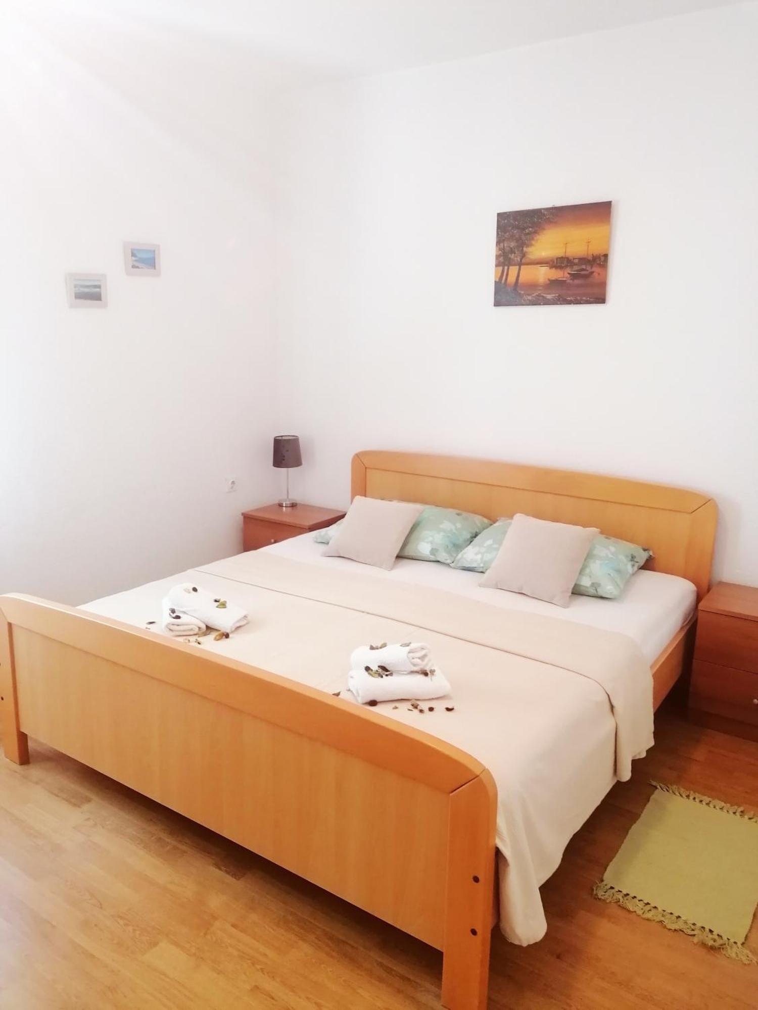 Apartman Volarevic Donji Karin 外观 照片