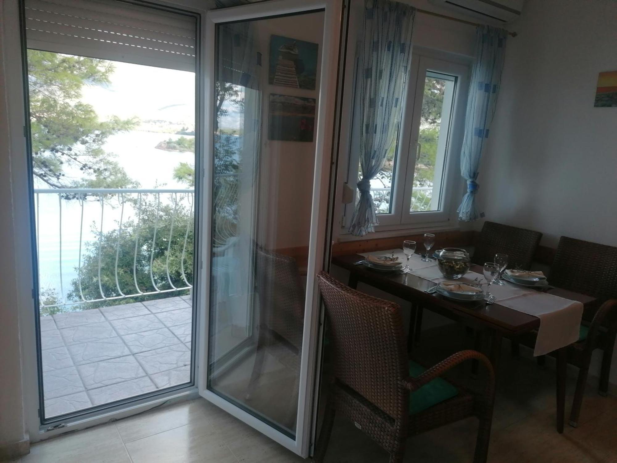 Apartman Volarevic Donji Karin 外观 照片